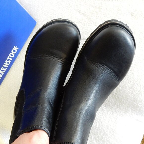 Women's Birkenstock Boots Highwood black leather chelsea 38 7-8 WORN 1X - Picture 7 of 16